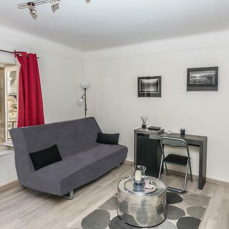 Studio Avec Vue Sur Les Arenes Arles Ngoại thất bức ảnh