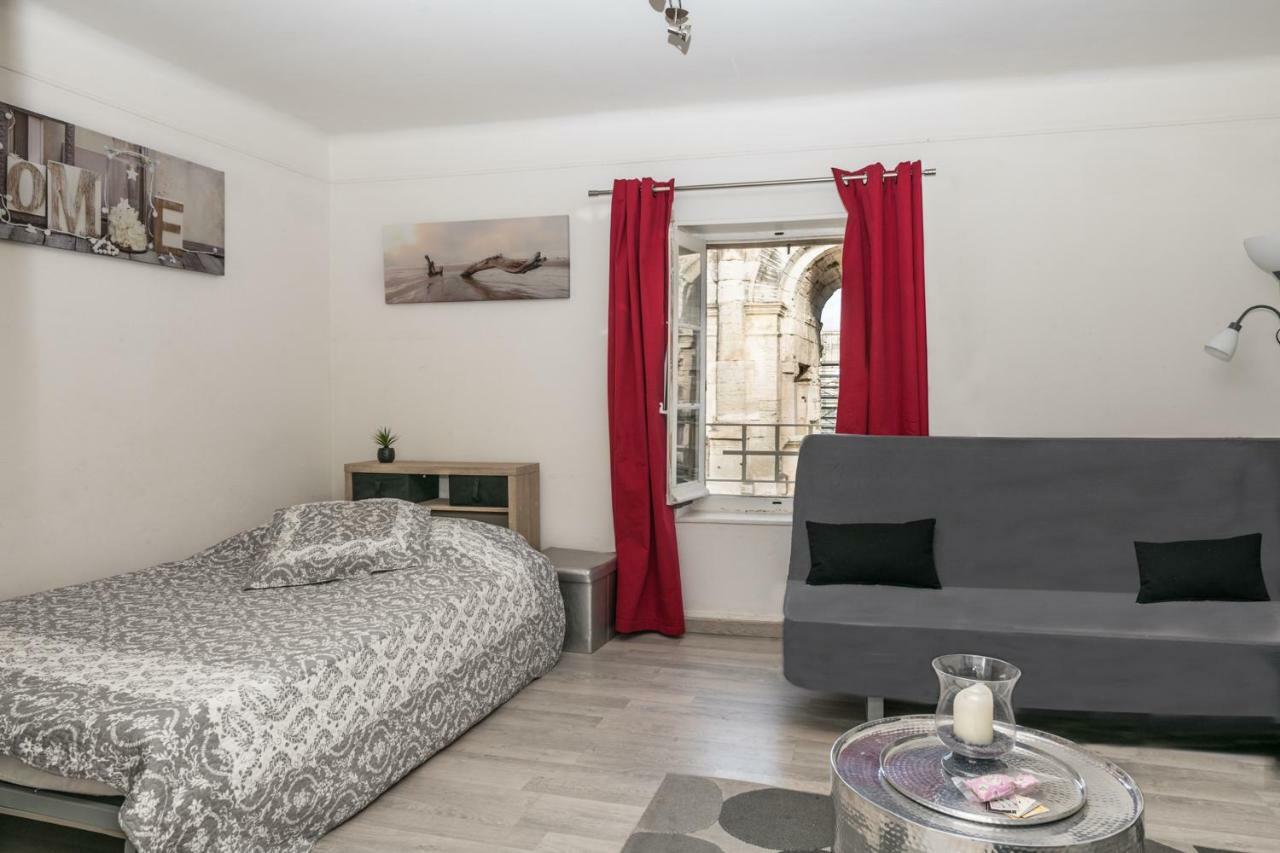 Studio Avec Vue Sur Les Arenes Arles Ngoại thất bức ảnh