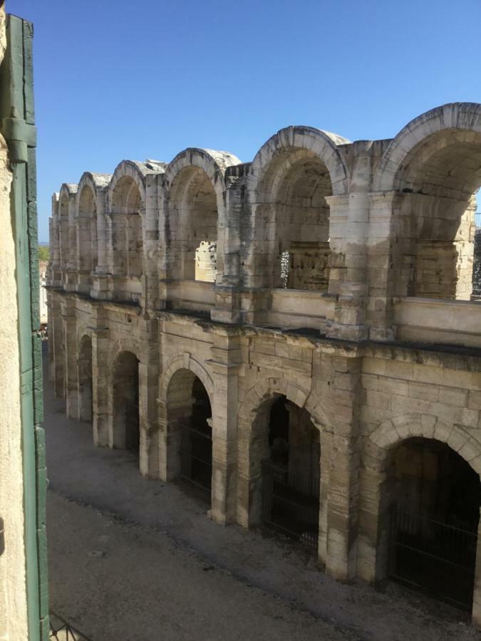 Studio Avec Vue Sur Les Arenes Arles Ngoại thất bức ảnh
